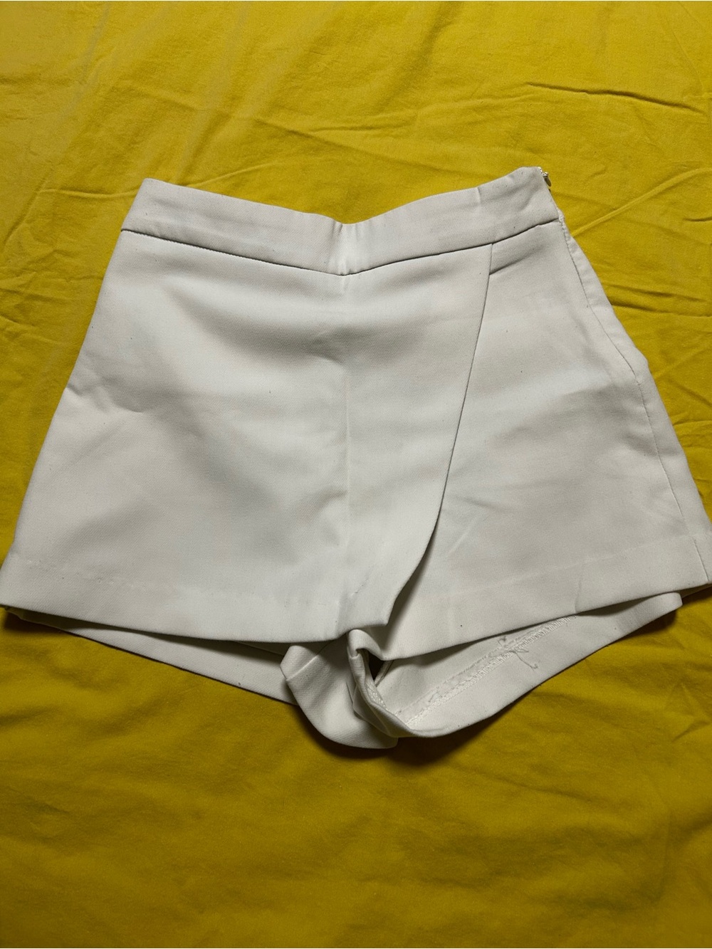 Dynamite White High-Waist Tailored Women’s Shorts